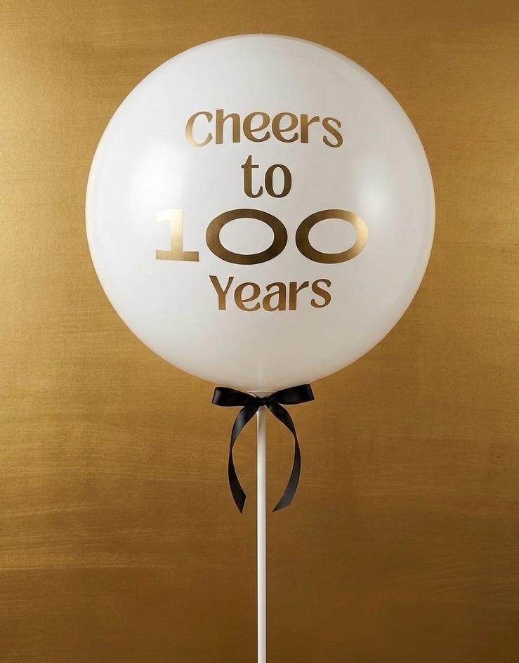 בלון בובו לציון דרך בכיתוב זהב — Cheers to 100 Years